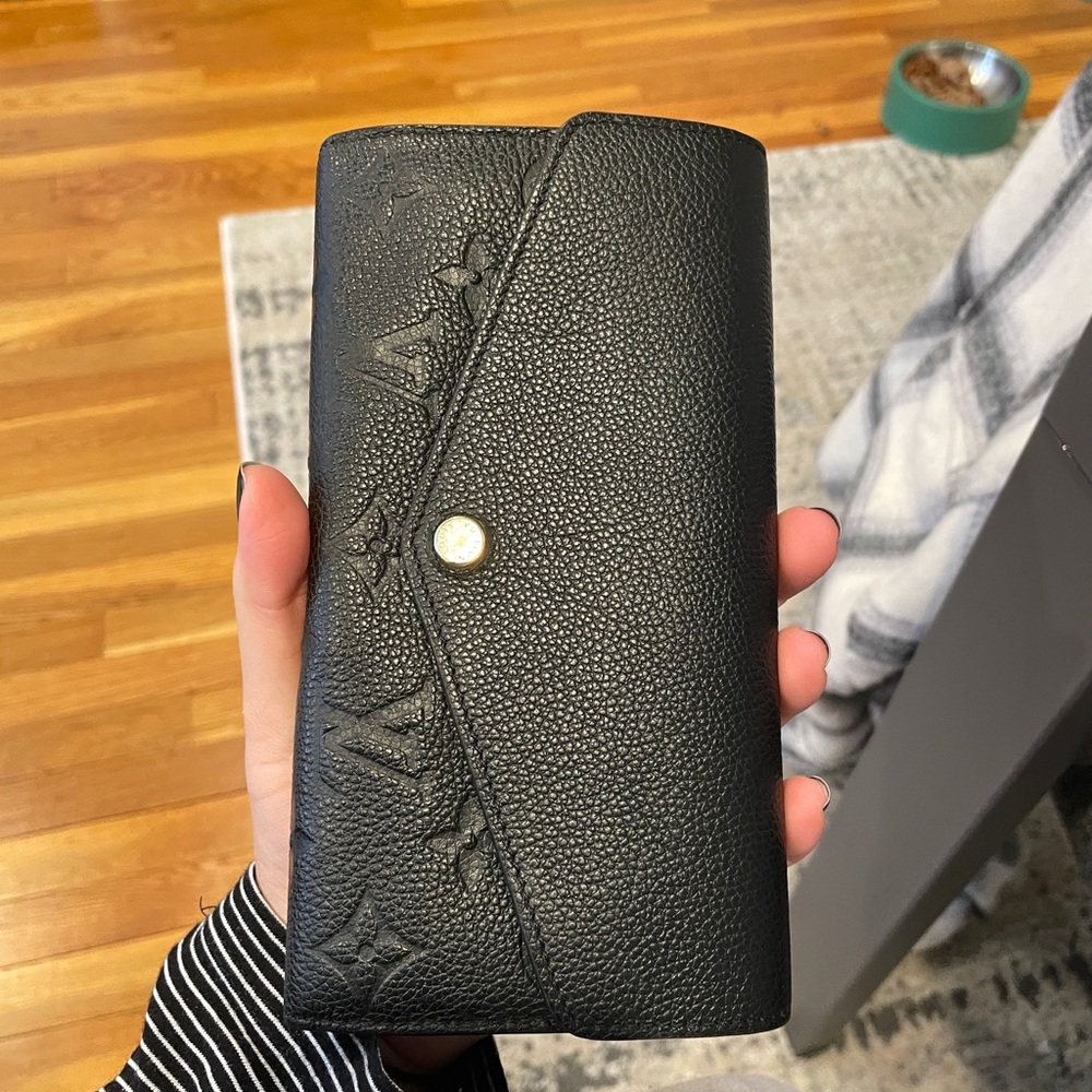 Louis Vuitton Sarah wallet